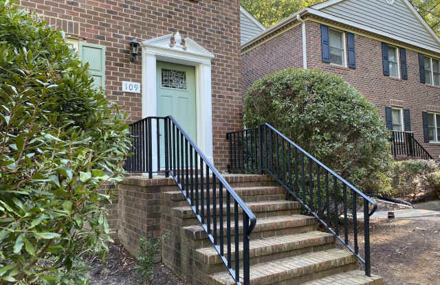 109 Gunston Court Gallery 1