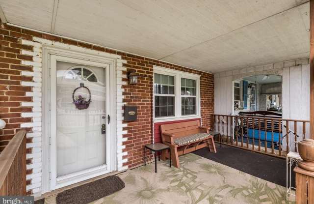 7842 SAINT BRIDGET LANE Gallery 2