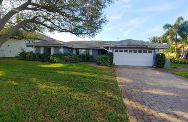 2260 MERMAID POINT NE - 2260 Mermaid Point Northeast, St. Petersburg, FL 33703