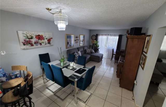 10850 W Flagler St D314-IV Gallery 4