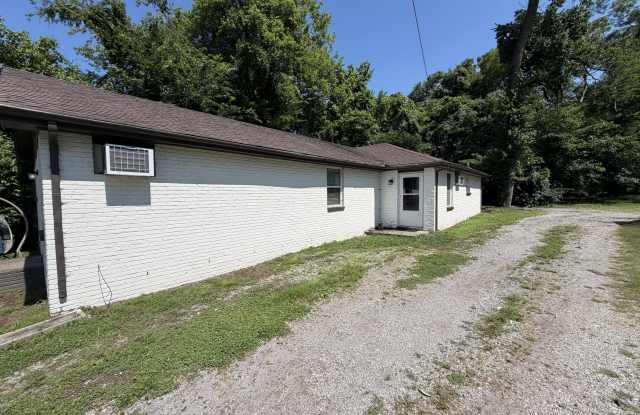 905 Blue Ridge Drive - B Gallery 2