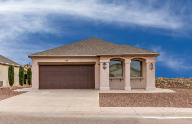 228 Flor Scabiosa Drive - 228 Flor Scabiosa Drive, Socorro, TX 79927
