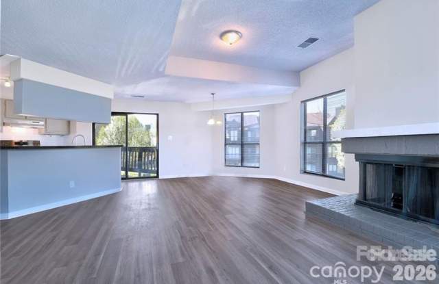 8121 Cedar Glen Drive Gallery 3