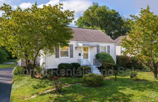 3258 Sutherland Ave - 3258 Sutherland Avenue, Knoxville, TN 37919