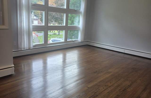 33 Wagon Wheel Court Gallery 2