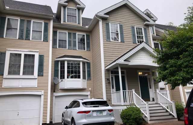 Southern Nashua Townhouse For Lease photos photos