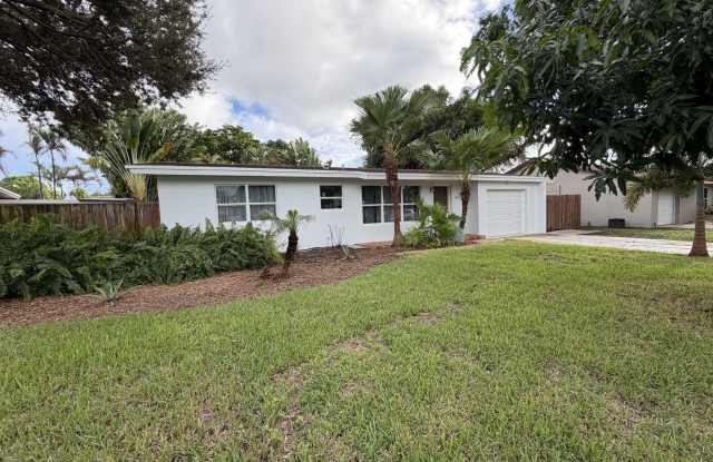 2634 NE 20TH Street Gallery 1