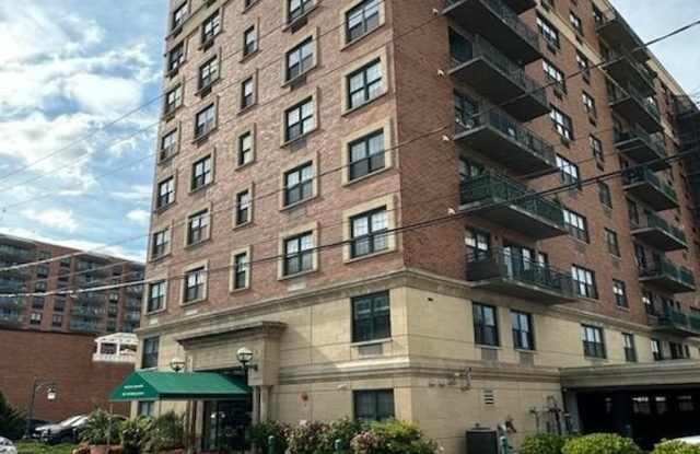 26 W Broadway photos photos
