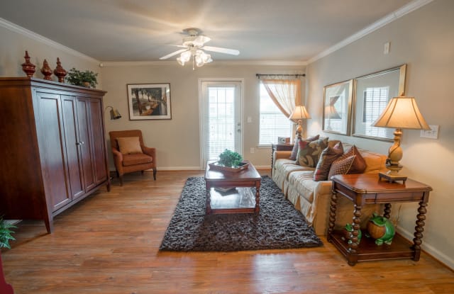 Verandas at Taylor Oaks Gallery 4