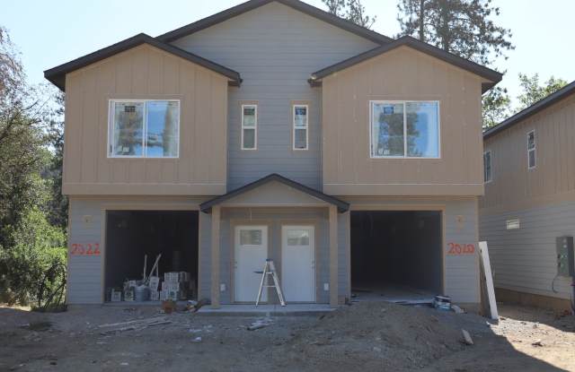 Duplex in CDA ! photos photos