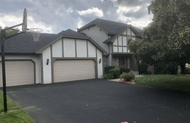 1484 Arden View Drive - 1484 Arden View Drive, Arden Hills, MN 55112