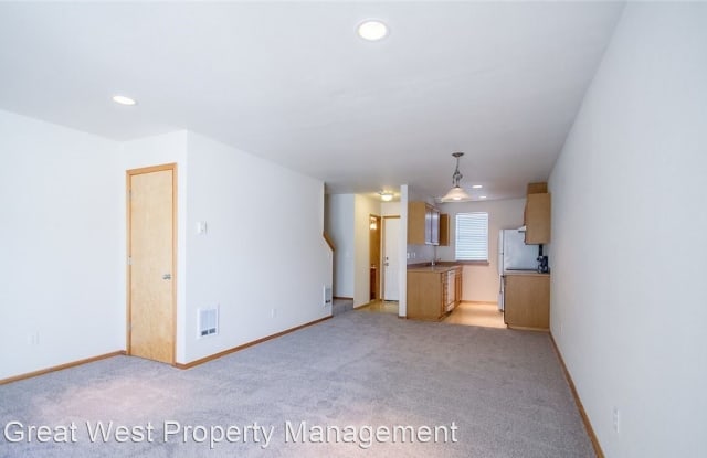 5002 S. 30th St #C2 - 5002 South 30th Street, Tacoma, WA 98409