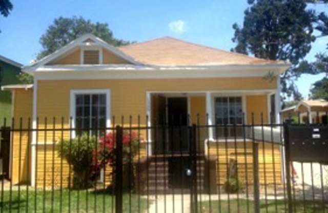 BELC 03 photos photos