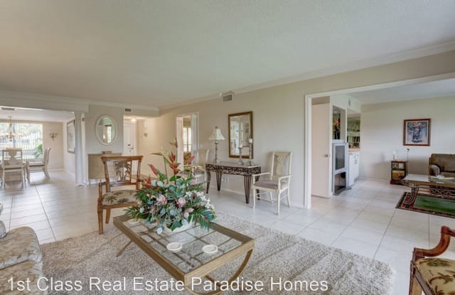 4680 SW Parkgate Blvd #E - 4680 Southwest Parkgate Boulevard, Palm City, FL 34990