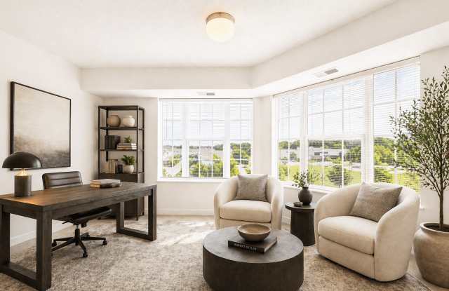 Lakewood Apartments Gallery 2