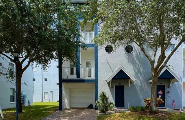 4511 Legacy Park Dr - 4511 Legacy Park Drive, Tampa, FL 33611