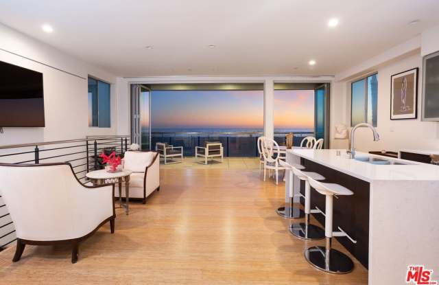 6985 Trolleyway - 6985 Trolleyway South, Los Angeles, CA 90293