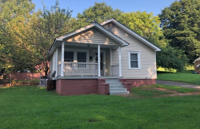 807 Phillips Drive - 807 Phillips Drive, Kings Mountain, NC 28086