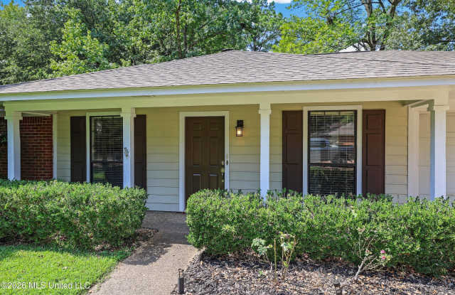 95 Twin Oaks Drive Gallery 2
