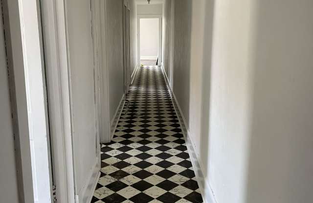 501 Ferndale Avenue photos photos