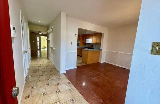 2402 Whaler Court Gallery 2