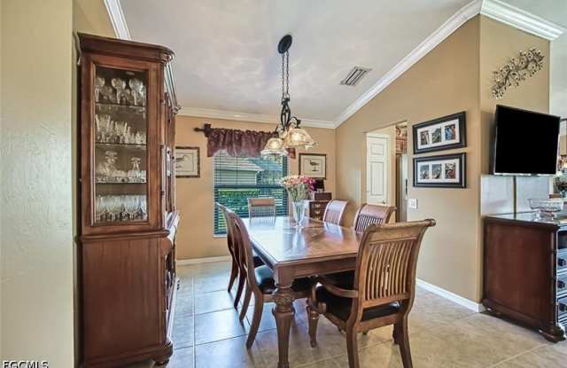 10092 Oakhurst Way Gallery 4