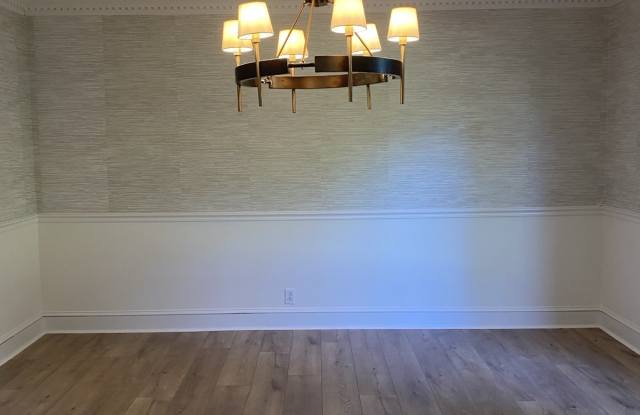 6328 Laurelwood Dr Gallery 4