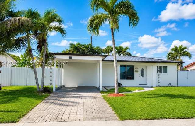 600 N 70th Ter - 600 North 70th Terrace, Hollywood, FL 33024 600 N 70th Ter - 600 North 70th Terrace, Hollywood, FL 33024