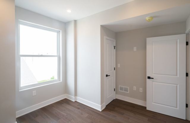 Brand New Luxury Temple Student Housing photos photos