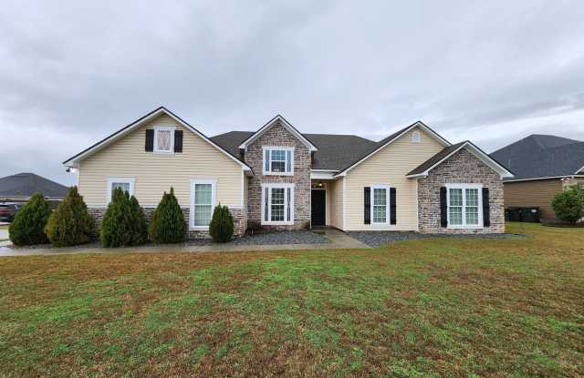 Stylish 3-Bedroom Home with Luxurious Features and Community Perks in Valdosta, GA photos photos
