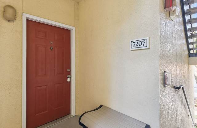 Nicely Updated 4 BR Condo in Maitland Gallery 4