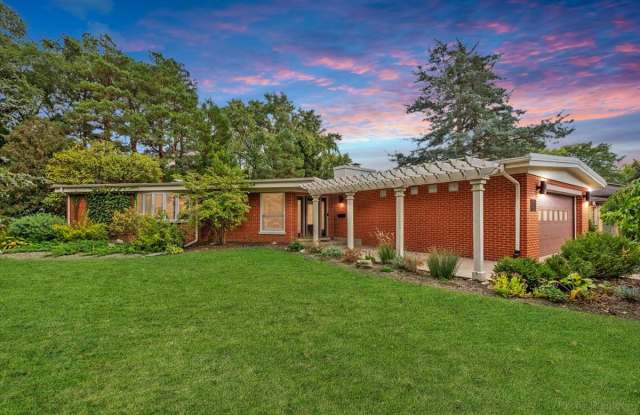 239 Beverly Road photos photos
