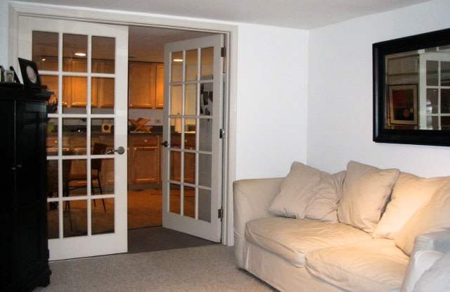 3831 North Hamlin Avenue photos photos