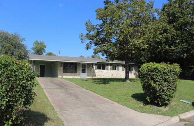4708 York Hill Dr, Austin, Texas 78723 Gallery 3