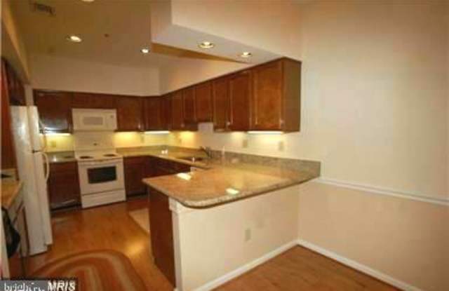 2710 SUMMERVIEW WAY Gallery 3