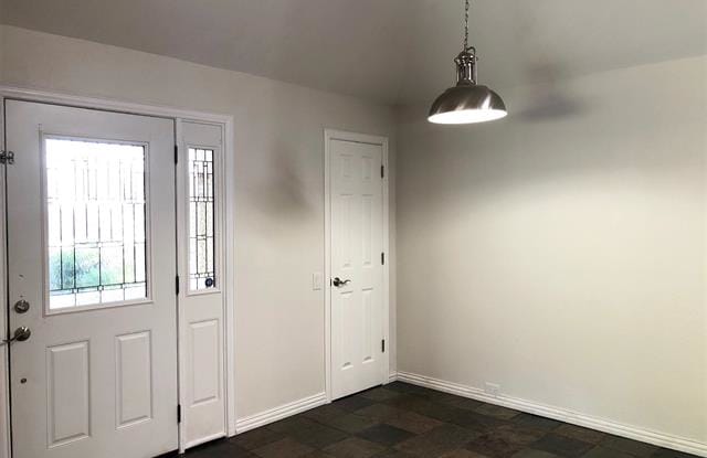 5931 Smoke Glass Gallery 2