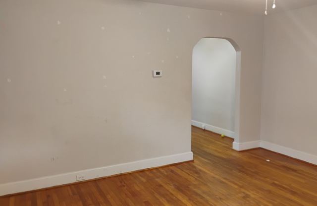 1007 Rosehill Avenue Gallery 4