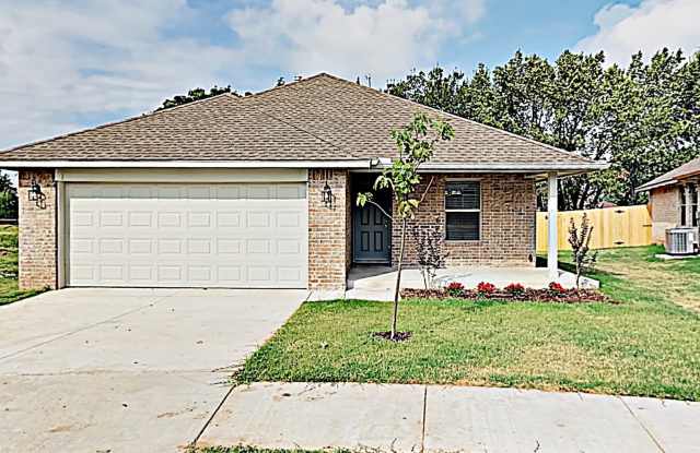 Wonderful 3 Bedroom 2 Bath Home Near Tinker AFB photos photos