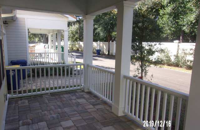 1949 Amelia Oaks Dr Gallery 2