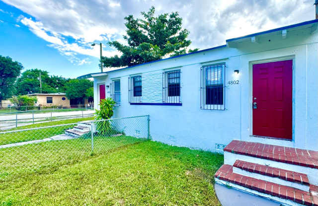 Studio Duplex photos photos