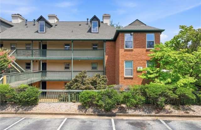 117 Brittany Court Gallery 2