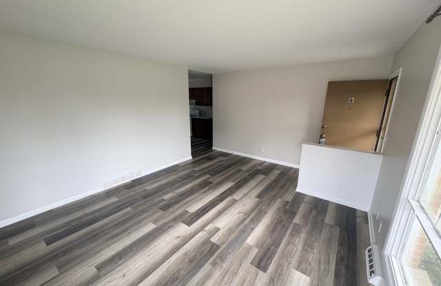 1735 Greene Court Gallery 4
