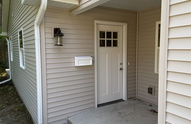 604 East Harding Drive - 604 Harding Drive, Urbana, IL 61801