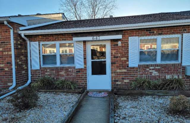 647 Walden Court - 647 Walden Court, New Castle County, DE 19701
