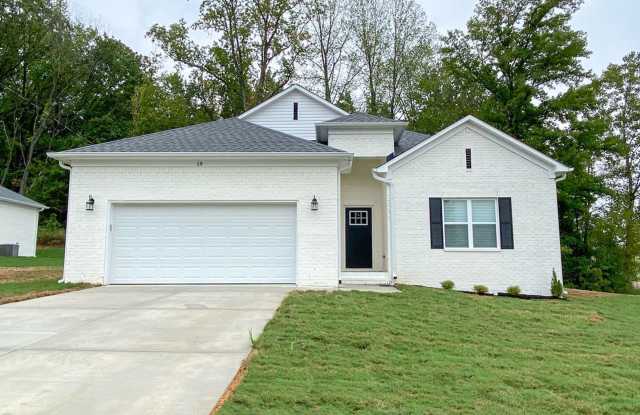 4 bedroom 2 bath new construction in Brighton TN - 18 Oak Avenue, Brighton, TN 38011