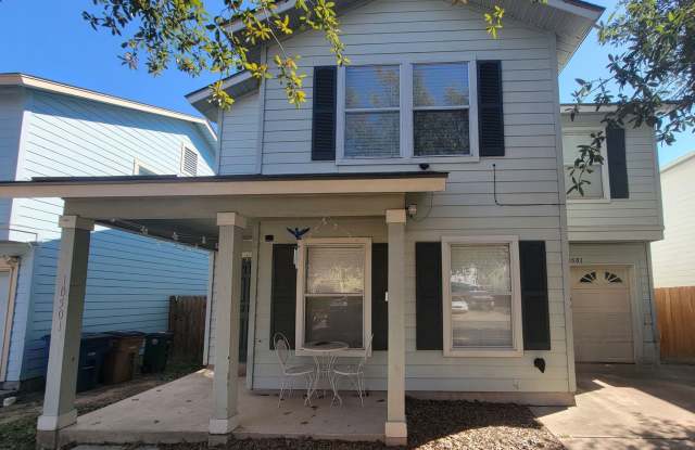 4 Bed / 2 Bath Home in Great South Austin Location photos photos