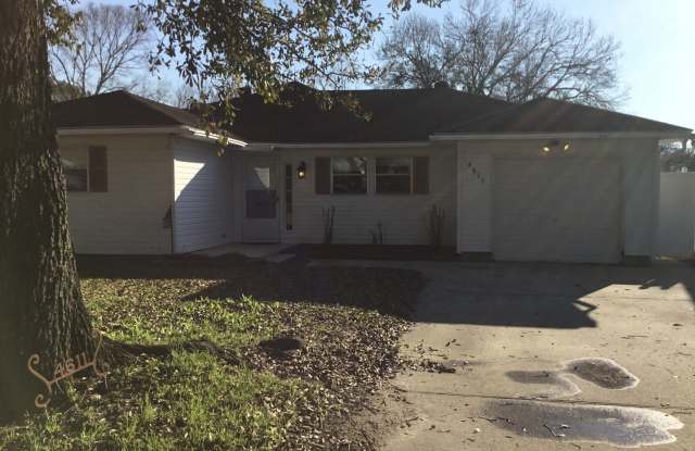 4611 Bellaire Avenue Gallery 2