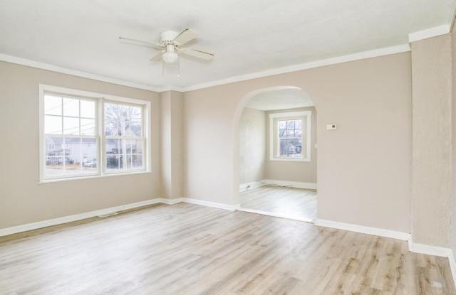 3 Bedroom Home in Aliquippa photos photos
