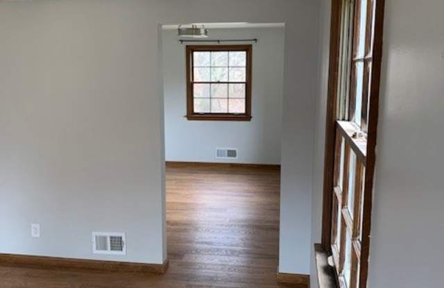 410 Anawanda Avenue Gallery 3