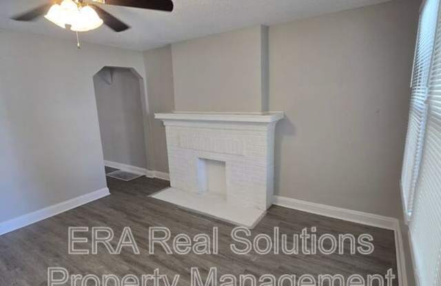 552 S Oakley Ave photos photos